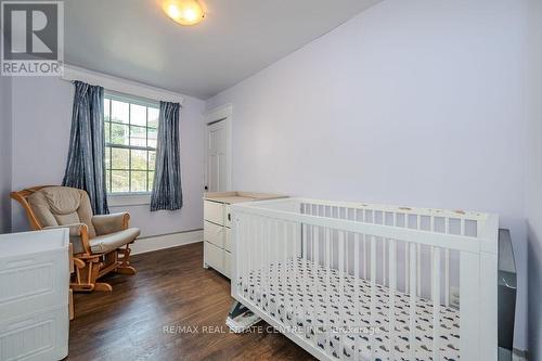 54 Eramosa Road, Guelph (Waverley), ON - Indoor Photo Showing Bedroom