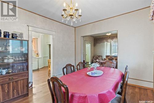 214 E Avenue S, Saskatoon, SK - Indoor Photo Showing Dining Room