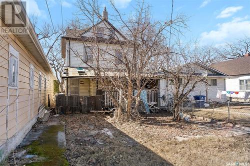 214 E Avenue S, Saskatoon, SK - Outdoor