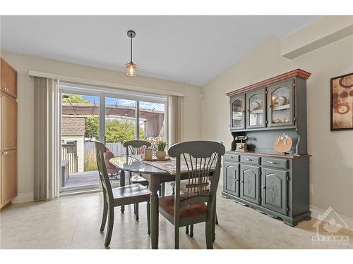 808 Nesting Way, Ottawa, ON 