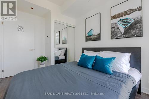 2110 - 55 Regent Park Boulevard, Toronto, ON - Indoor Photo Showing Bedroom