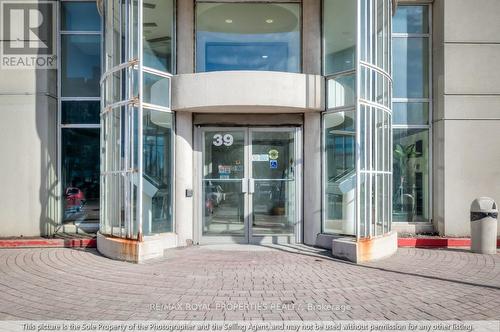 105 - 39 Kimbercroft Court, Toronto, ON - Outdoor