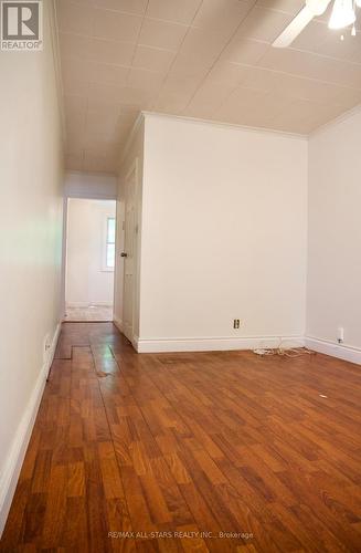 29 North Woodrow Boulevard, Toronto (Clairlea-Birchmount), ON - Indoor Photo Showing Other Room