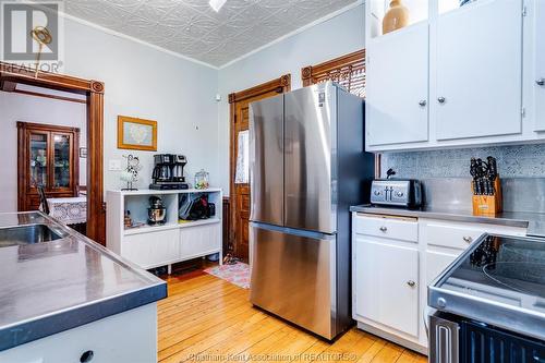 423 King Street West, Chatham, ON - Indoor Photo Showing Kitchen