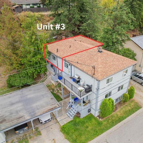 643 11Th Avenue, North Castlegar, BC - Outdoor