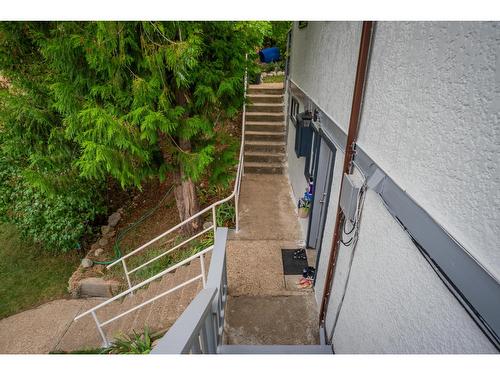 643 11Th Avenue, Castlegar, BC - Indoor Photo Showing Other Room