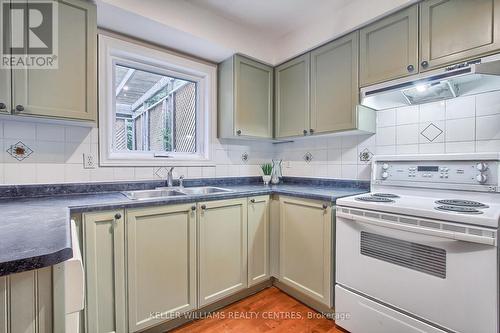 768 College Manor Drive, Newmarket (Gorham-College Manor), ON - Indoor Photo Showing Kitchen With Double Sink