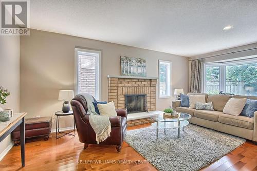 768 College Manor Drive, Newmarket (Gorham-College Manor), ON - Indoor Photo Showing Living Room With Fireplace