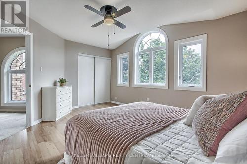 768 College Manor Drive, Newmarket (Gorham-College Manor), ON - Indoor Photo Showing Bedroom