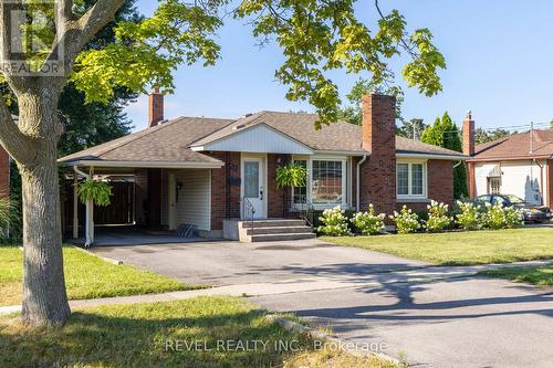 22 Tamarack Avenue, St. Catharines, ON - Outdoor With Facade