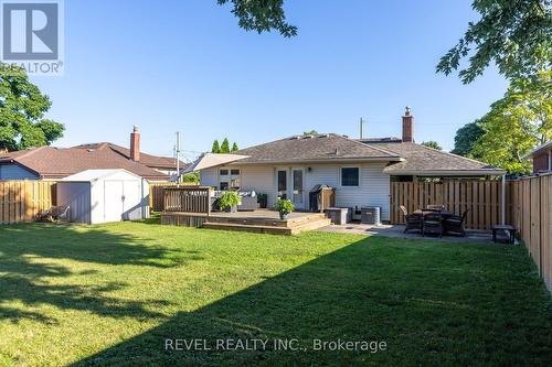 22 Tamarack Avenue, St. Catharines, ON - Outdoor With Deck Patio Veranda With Backyard