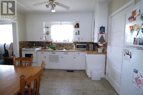 25 Garden Road, Deer Lake, NL - Indoor Photo Showing Kitchen