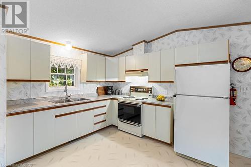 684138 Sideroad 30 Unit# Mh12, Chatsworth, ON - Indoor Photo Showing Kitchen With Double Sink