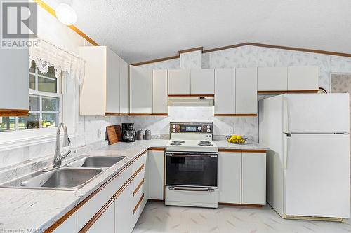 684138 Sideroad 30 Unit# Mh12, Chatsworth, ON - Indoor Photo Showing Kitchen With Double Sink