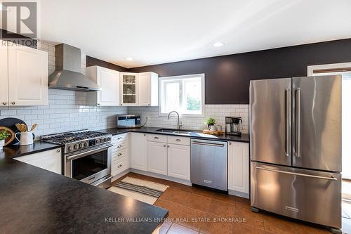 67 Beacham Crescent, Clarington (Newcastle), ON - Indoor Photo Showing Kitchen With Stainless Steel Kitchen With Upgraded Kitchen