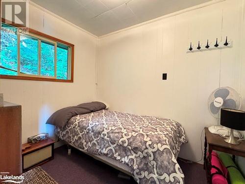 1023 Twilight Close W, Dorset, ON - Indoor Photo Showing Bedroom