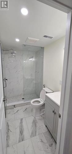 26 Fairbank Court, Brampton, ON - Indoor Photo Showing Bathroom