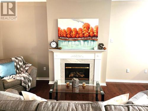 602 Aldershot Drive, Oshawa (Eastdale), ON - Indoor Photo Showing Living Room With Fireplace