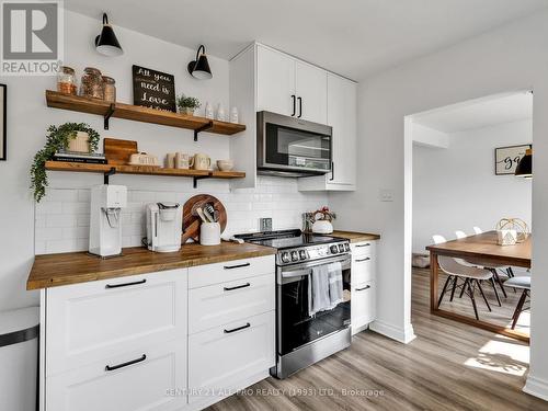 7501 Cavan Road, Hamilton Township (Bewdley), ON - Indoor Photo Showing Kitchen With Upgraded Kitchen