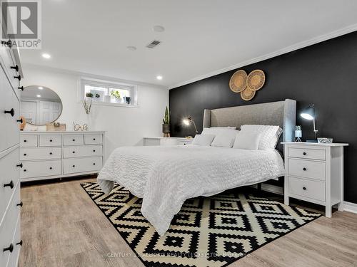 7501 Cavan Road, Hamilton Township (Bewdley), ON - Indoor Photo Showing Bedroom