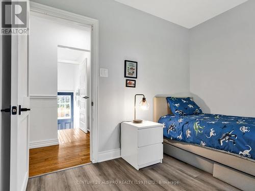 7501 Cavan Road, Hamilton Township (Bewdley), ON - Indoor Photo Showing Bedroom