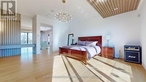 77 Risebrough Avenue, Toronto, ON - Indoor Photo Showing Bedroom