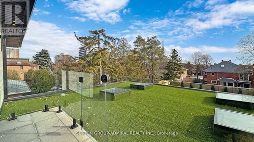 77 Risebrough Avenue, Toronto (Newtonbrook East), ON - Outdoor