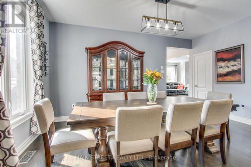 140 Meadow Vista Crescent, East Gwillimbury (Holland Landing), ON - Indoor Photo Showing Dining Room