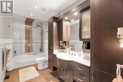 5878 4Th Line, New Tecumseth, ON - Indoor Photo Showing Bathroom