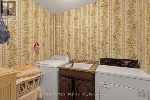 5878 4Th Line, New Tecumseth, ON - Indoor Photo Showing Laundry Room