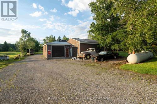 5878 4Th Line, New Tecumseth, ON - Outdoor