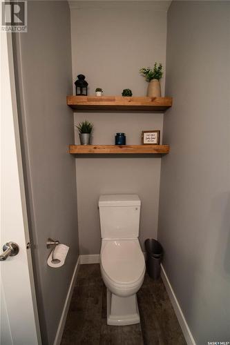 708 Bertsch Place, Meota, SK - Indoor Photo Showing Bathroom