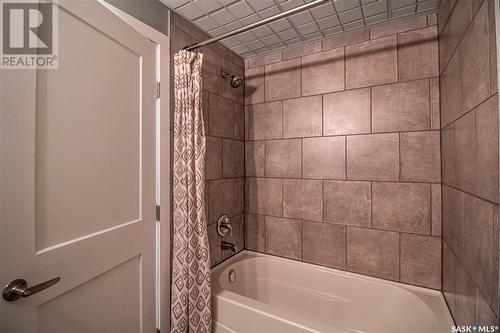 708 Bertsch Place, Meota, SK - Indoor Photo Showing Bathroom