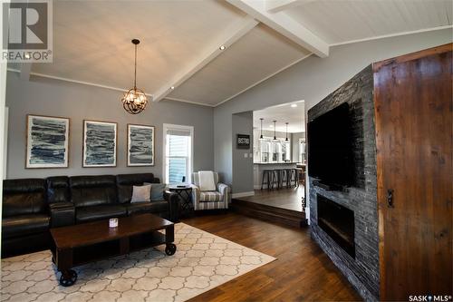 708 Bertsch Place, Meota, SK - Indoor Photo Showing Living Room With Fireplace