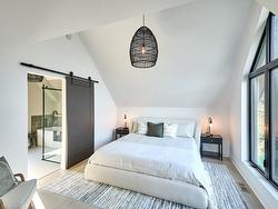 Master bedroom - 