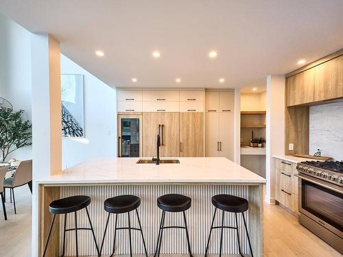 Kitchen - 93 Ch. Au Pied-De-La-Côte, Saint-Donat, QC - Indoor Photo Showing Kitchen With Upgraded Kitchen