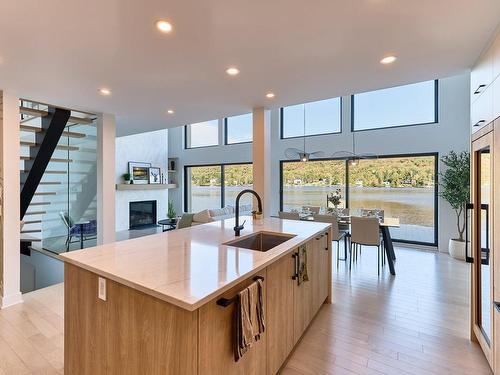 Cuisine - 93 Ch. Au Pied-De-La-Côte, Saint-Donat, QC - Indoor Photo Showing Kitchen With Upgraded Kitchen