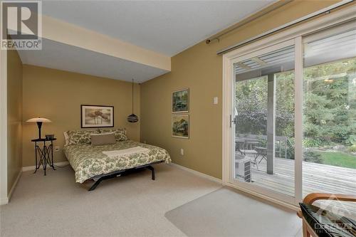 30 Pondside Private, Ottawa, ON - Indoor Photo Showing Bedroom