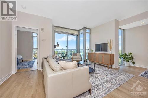 1227 Wellington Street Unit#803, Ottawa, ON - Indoor Photo Showing Living Room