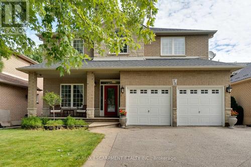 72 Sidney Crescent, Hamilton (Stoney Creek Mountain), ON - Outdoor With Facade