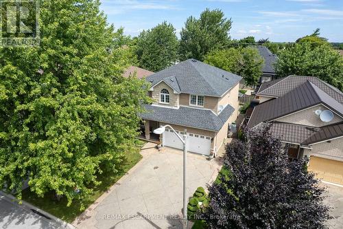 72 Sidney Crescent, Hamilton (Stoney Creek Mountain), ON - Outdoor