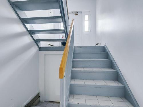 Escalier - 2-32 Rue De La Futaie, Gatineau (Gatineau), QC - Indoor Photo Showing Laundry Room