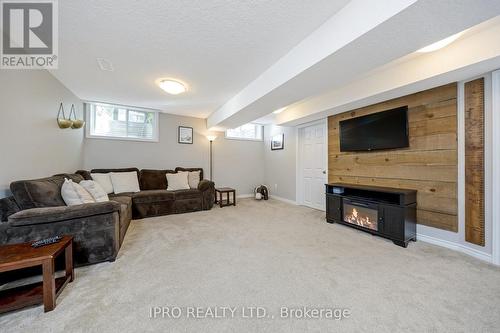 29 Maude Lane, Guelph (Grange Hill East), ON - Indoor With Fireplace