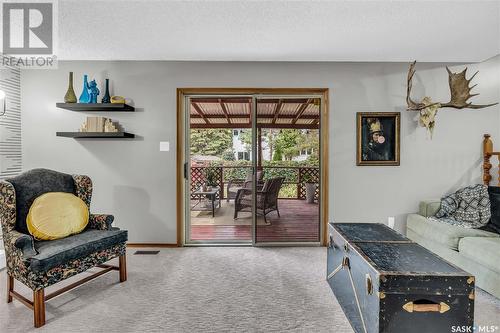 4308 Pasqua Street, Regina, SK - Indoor Photo Showing Living Room