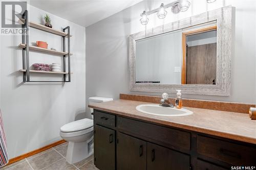 4308 Pasqua Street, Regina, SK - Indoor Photo Showing Bathroom