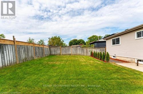 30 Larch Street, Hamilton, ON - Outdoor