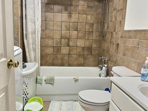 Bathroom - 196 2E Avenue, Témiscaming, QC - Indoor Photo Showing Bathroom