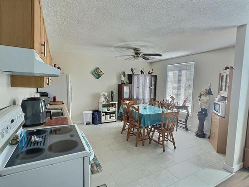 Kitchen - 196 2E Avenue, Témiscaming, QC - Indoor