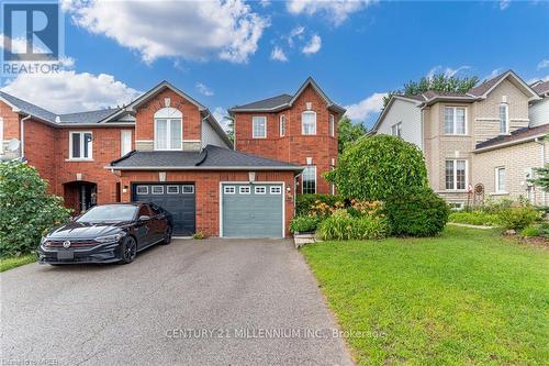 381 Ferndale Road S, Barrie (Ardagh), ON - Outdoor With Facade