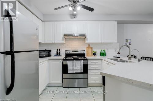 381 Ferndale Road S, Barrie, ON - Indoor Photo Showing Kitchen With Double Sink